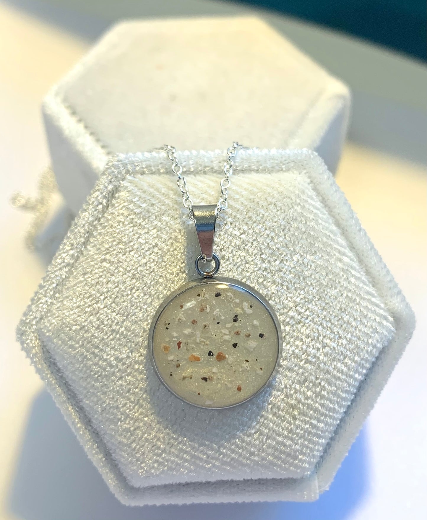 Circle Pendant and Chain Sterling Silver Ashes/Hair - Keepsake Memorial Jewellery